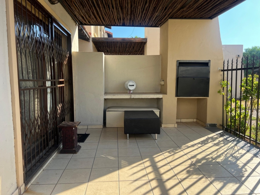 3 Bedroom Property for Sale in Waterval East North West